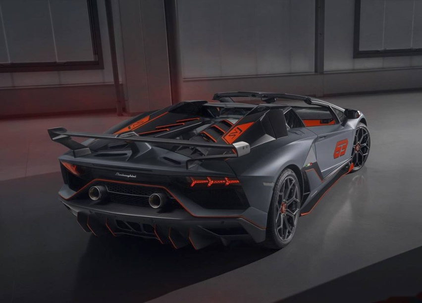 Lamborghini-Aventador_SVJ_63_Roadster-2020-1024-04.jpg