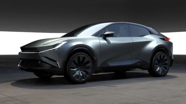 与普锐斯设计同源，丰田bZ Compact SUV