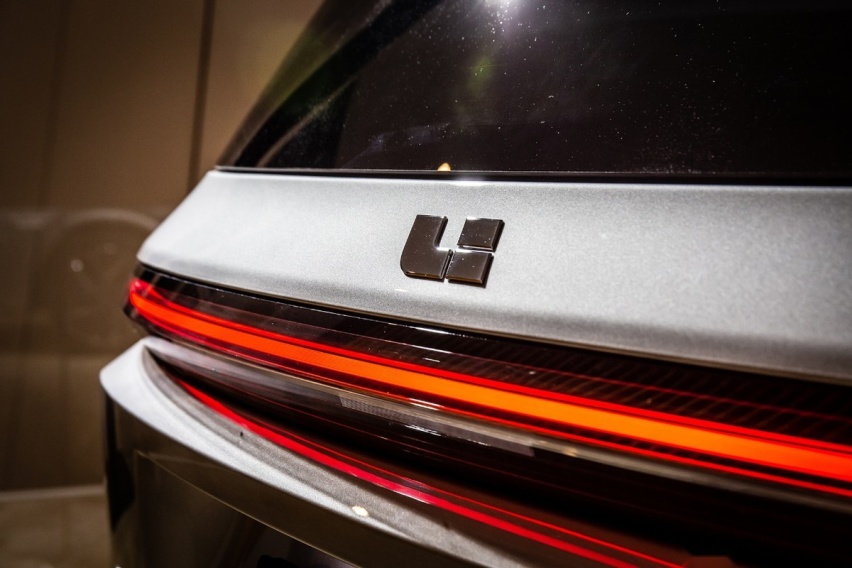 理想 L9 深度解析:“家用 SUV”的多元宇宙