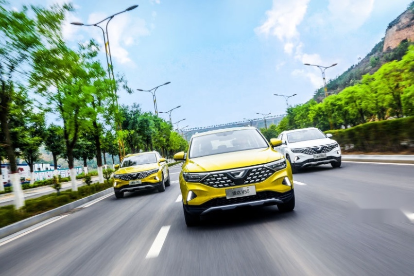 1.4T+6AT，捷达VS5开起来还是熟悉的“大众”吗？