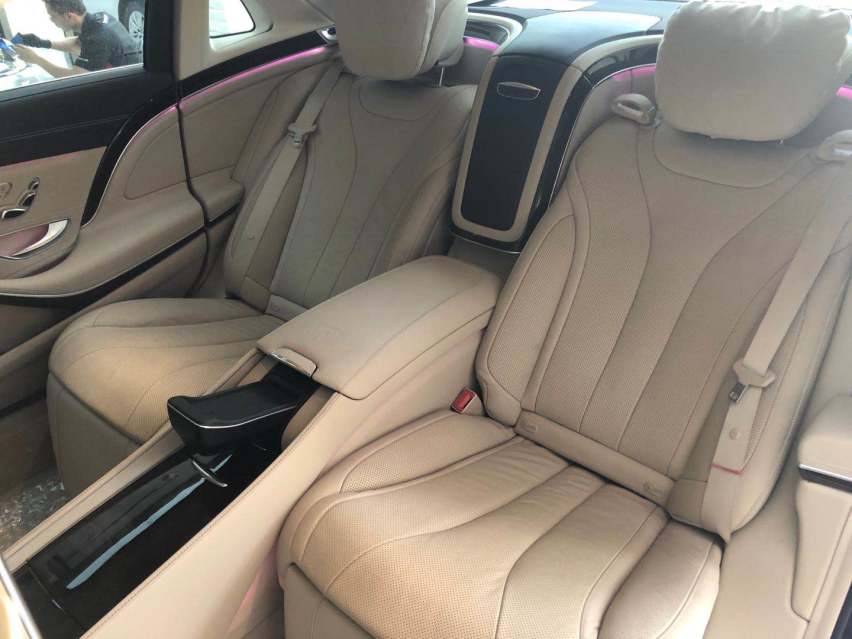 高端商务：奔驰迈巴赫S400，S450升级行政马鞍+折叠桌板