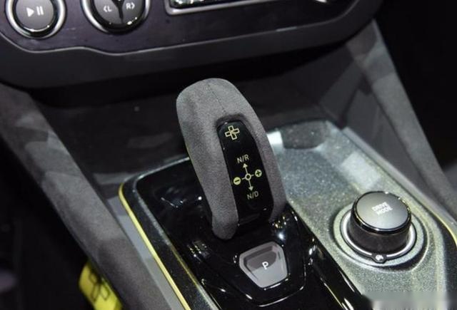 定位首款国产性能车 领克03+将于今晚上市