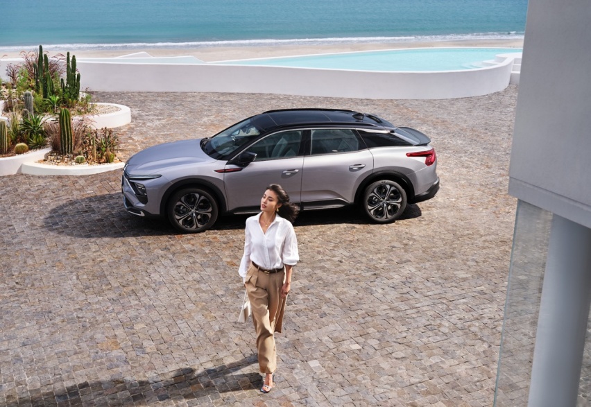增新车型，14.37万起售！2024款凡尔赛C5 X到底值不值？