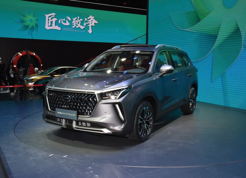 搭载2.0T+爱信6AT,零百加速7.5秒,15万内最快的SUV竟是它