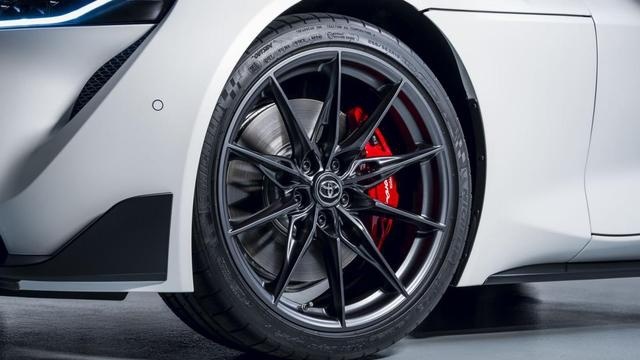 全新丰田Supra iMT版本，解读智能6档手动变速箱，操控怎么样？