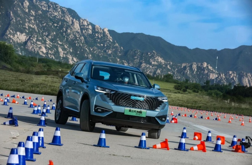 依旧能抗能打 场地试驾第三代哈弗H6 DHT-PHEV