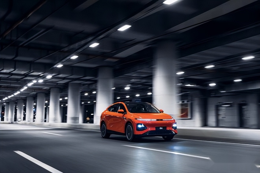 小鹏G6正式上市 20.99万PK特斯拉Model Y Ta能行吗？