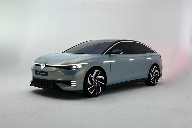 特斯拉Model 3迎来劲敌？大众ID. AERO量产版曝光，续航62