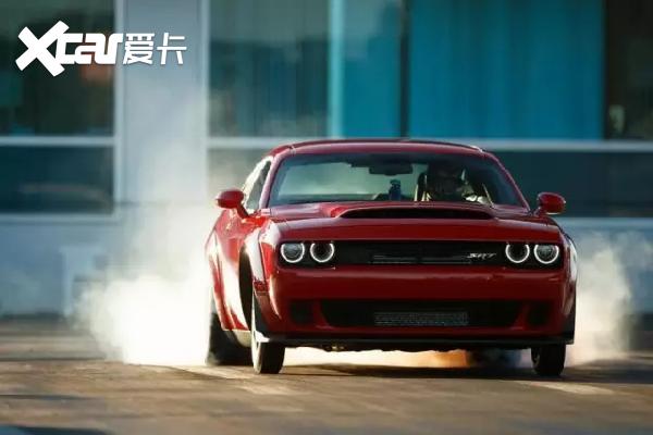 盘点速度与激情8中的那些神车-爱卡汽车爱咖号