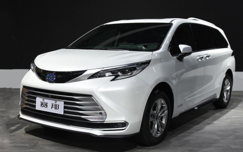 十一自驾出游租什么车？首选油混、其次增程，千万不要选纯电