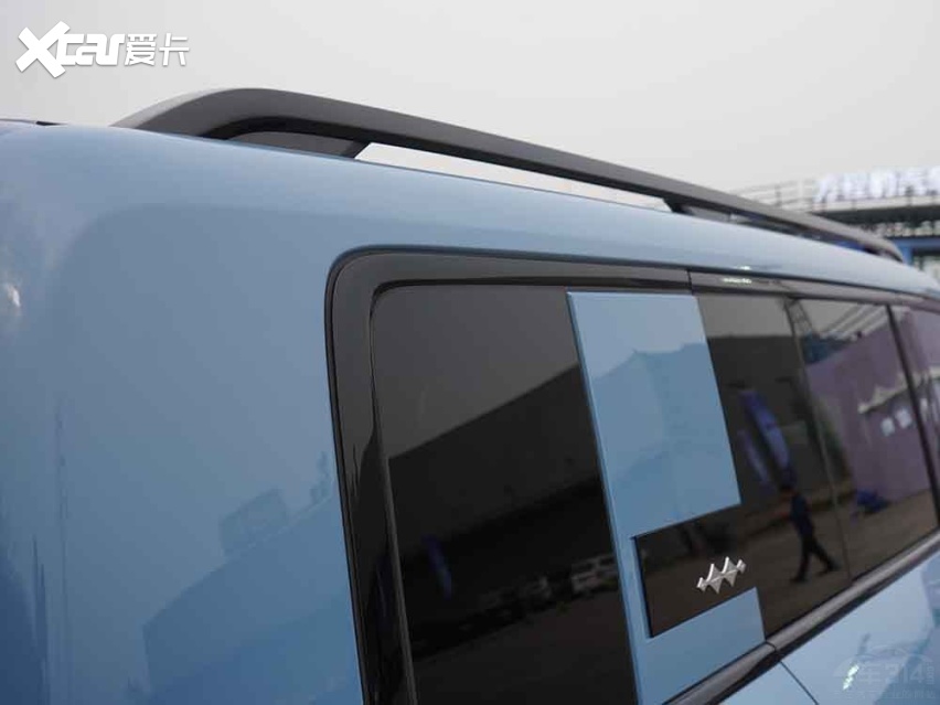 买自主硬派SUV，选坦克400 Hi4-T还是方程豹豹5？