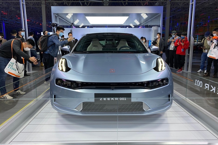 NEDC续航可达712km 极氪001上市售28.1万元起