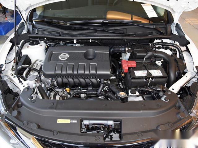 年轻人入手10万级家用车，这3款日系家轿最省油好开