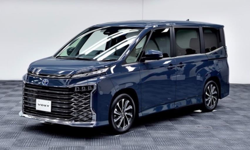运动型MPV？新一代丰田VOXY海外开售，价格仅为埃尔法一半