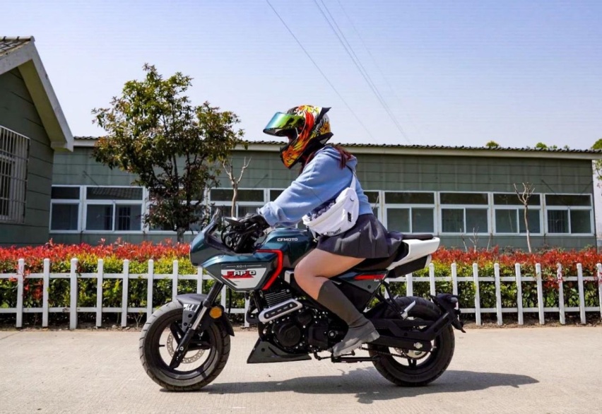春风最新发布:xo狒狒赛车手,令人着迷的咖啡小复古!