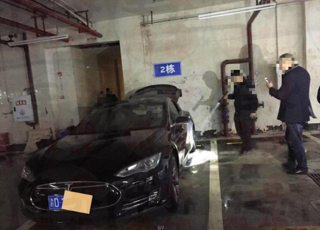 细思极恐！继广州事故后，特斯拉又在上海停车场自燃爆炸了！