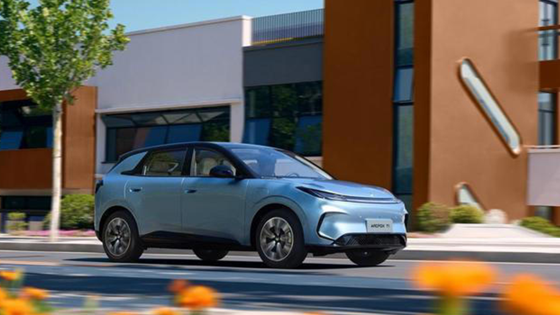 極狐T1預售:6.88萬起,A0級純電市場迎來“空間越級者” 極狐T1預售:6.88萬起,A0級純電市場迎來“空間越級者”