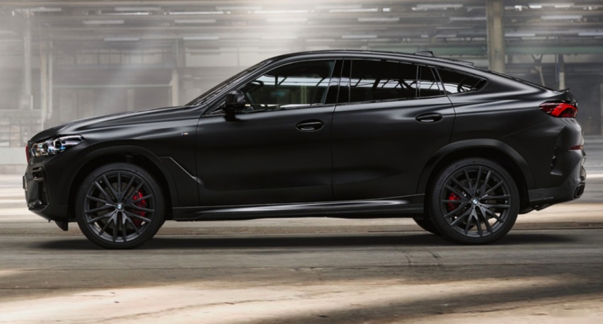 约98万元起售限5台，搭4.4T V8动力，宝马X6黑朱砂限量版官图曝