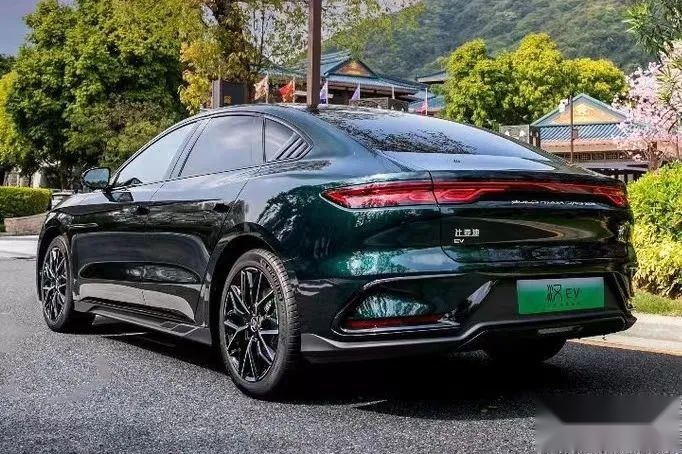 城市限行怎么买电动车?高颜值续航长,我推荐这3款
