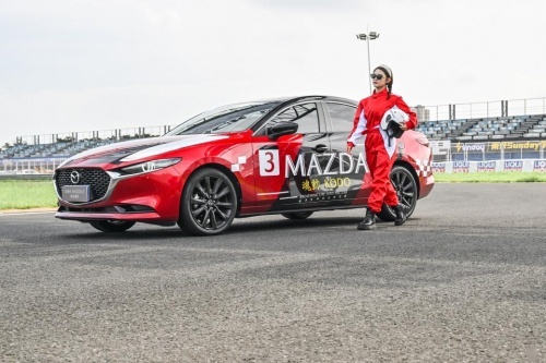 唤醒弯道基因，次世代MAZDA3昂克赛拉展现「人马一体」驾控本色