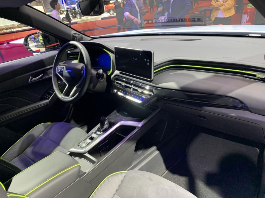 2021上海车展：第三代哈弗H6 5G版车型首发 整车升级