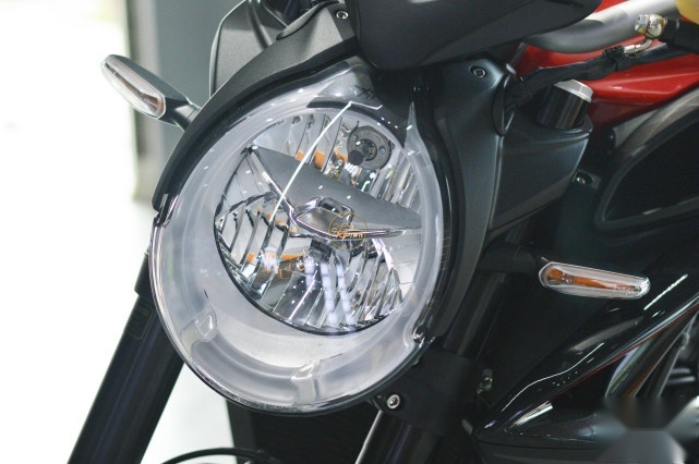 最便宜的MV奥古斯塔 Brutale 800 Rosso到店实拍