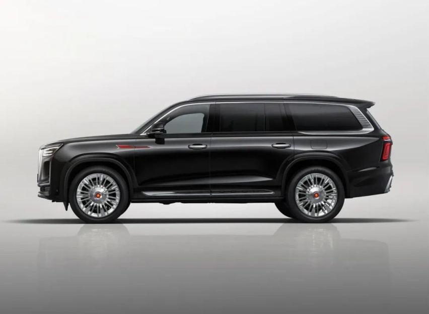红旗LS7官图发布 4.0T+V8 车长接近5.7米比劳斯莱斯大