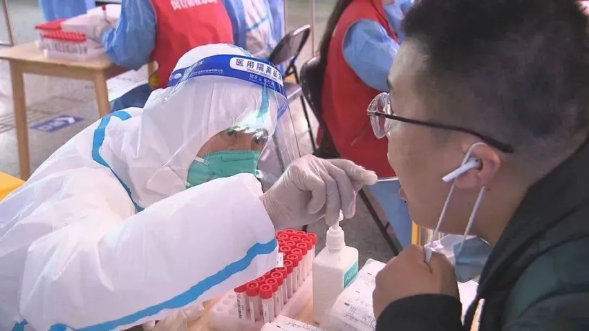 虹桥高铁站停车场停车一天多少钱，上海虹桥火车站停车场收费标准