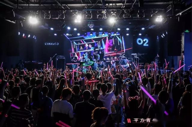 领克02一周年派对上，我看到了领克在“潮牌”上的野心