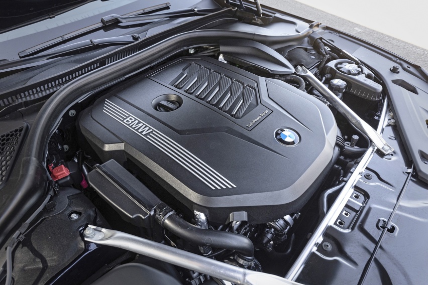 巅峰体验: 奥迪A7和BMW 840i谁能脱颖而出