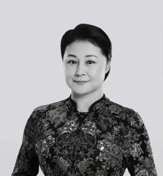 “谢大脚”车祸身亡,全景天窗真不安全?