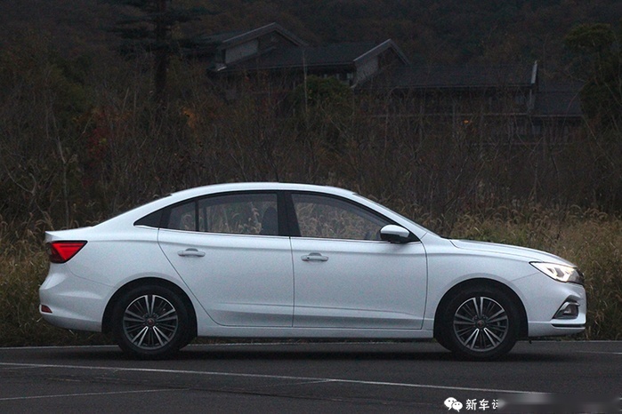 疫情期间不想再挤公交地铁？10万预算，你可以选这些新车！
