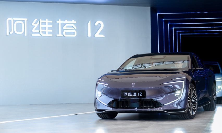 “汉”要小心！6款新车杀疯了，纯电中高端轿车新格局