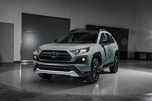 17.48万就能买保值神车，丰田全新RAV4荣放没有白等