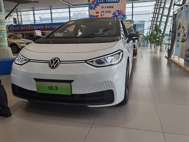 探店：科鲁泽低至6.49万、途观L卖16.99万起，优惠还是套路？