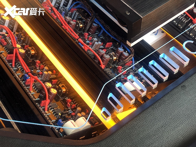 乌鲁木齐汽车音响改装，领克03+音响改装德高、SO、佐罗