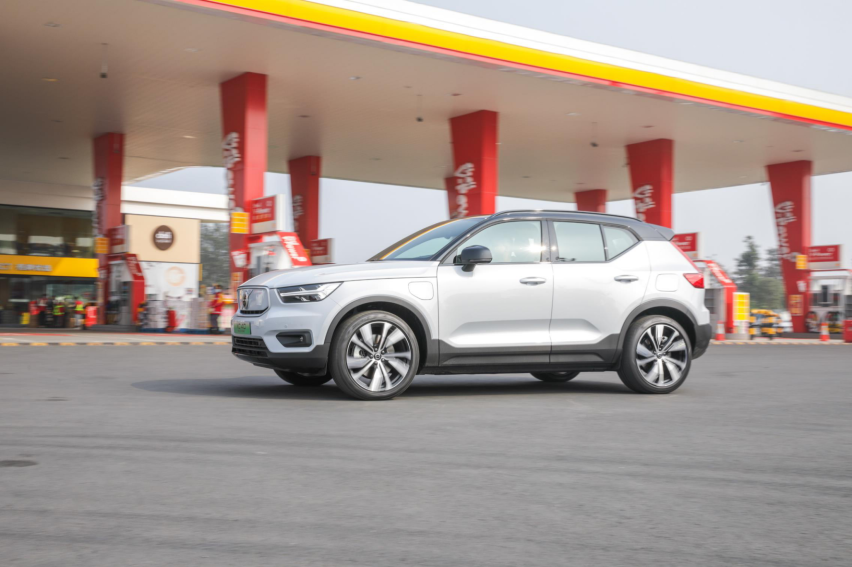 想买电动SUV？沃尔沃XC40 RECHARGE满足你的一切