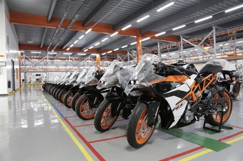 Bajaj建立新工厂生产KTM 490车系，实车最快年底现身