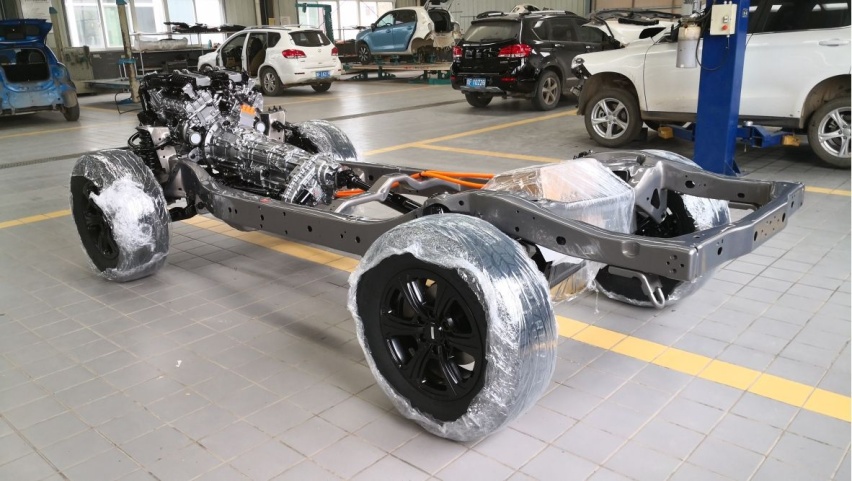 坦克600的“秘密武器”！长城推出3.0T V6引擎配9AT