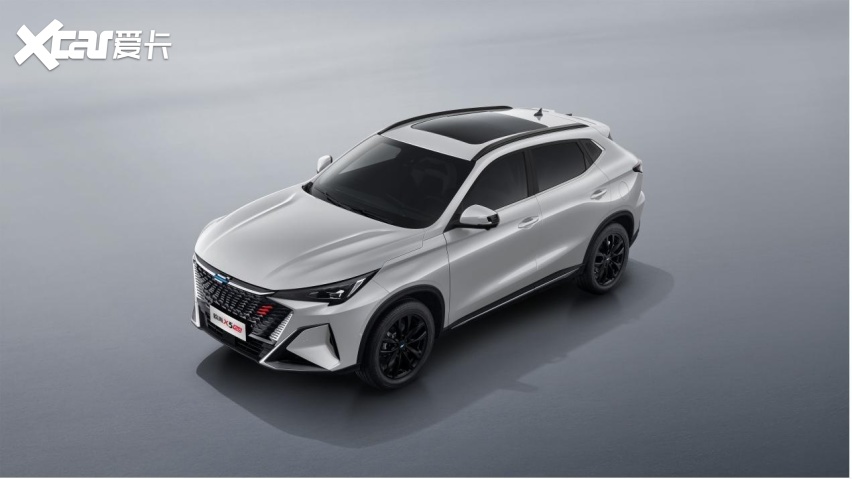 “新运动智趣SUV”欧尚X5 PLUS领航型上市，售价10.49万元