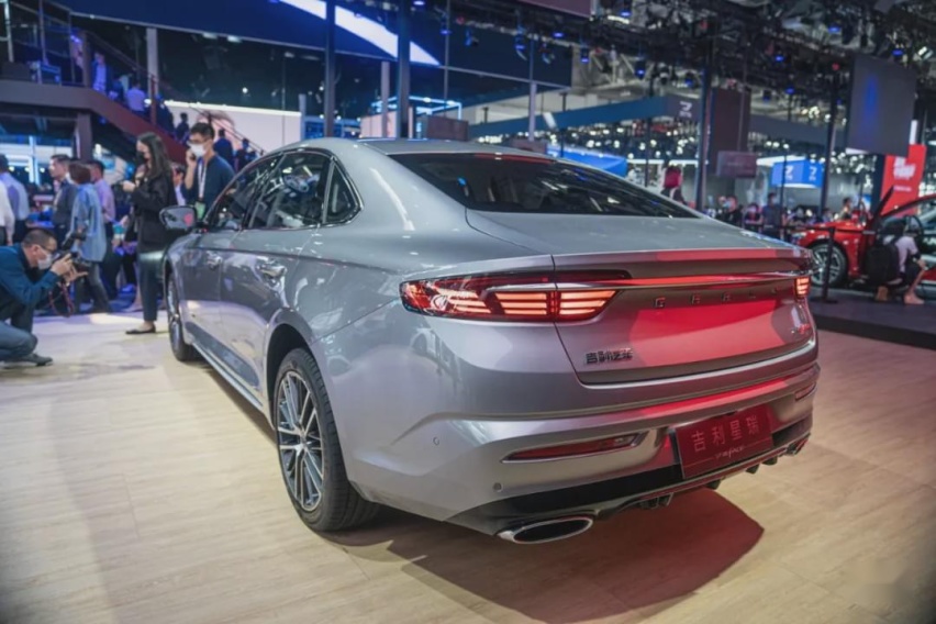 最低13万！全系搭配2.0T，吉利星瑞能颠覆思域、速腾么？