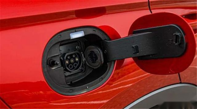 家用纯电SUV选谁？续航、充电和安全，宋Pro EV解决了全部痛点