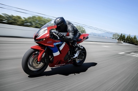 炎之刃继承者本田CBR600RR规格正式公开