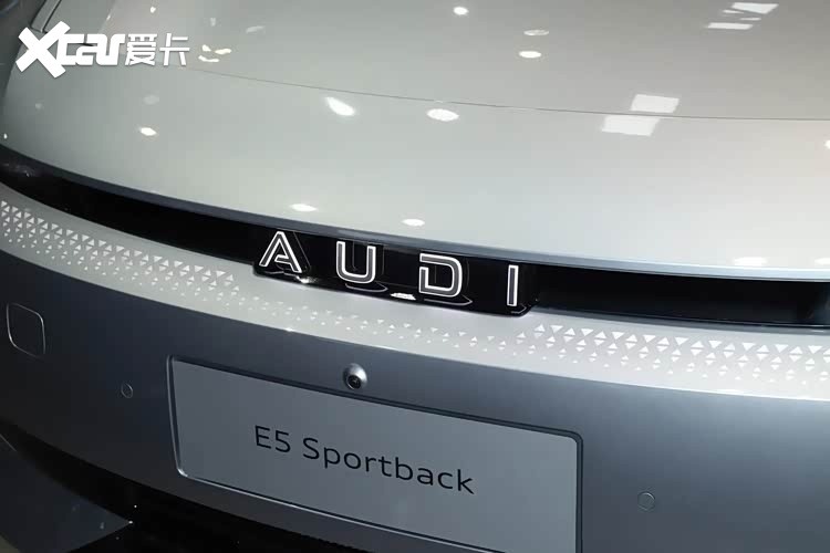 奥迪反向降3万!20万出头捡漏E5 Sportback,真香?