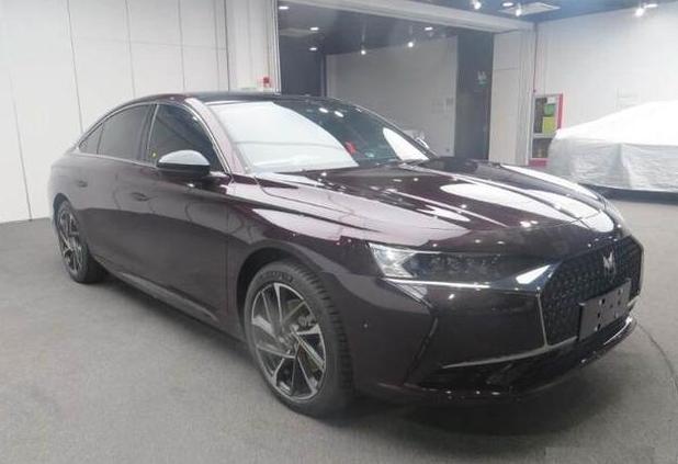 DS9真来了,车长近5米,1.6T+8AT,不可能退出中国市场