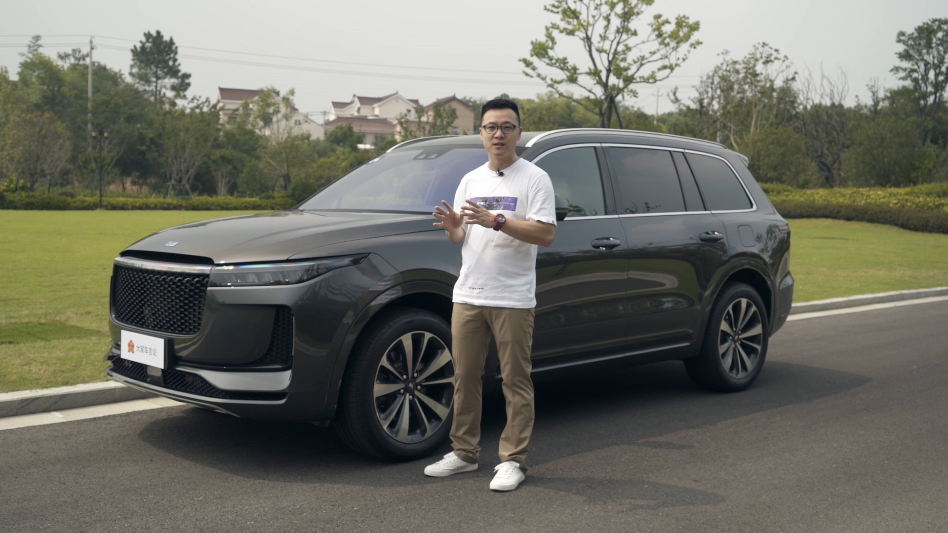 30�����������������700����ĵ綯�ֳ̰���