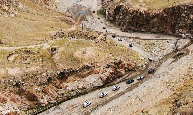 6天自驾 我开着缤智和冠道跑了环塔拉力赛道