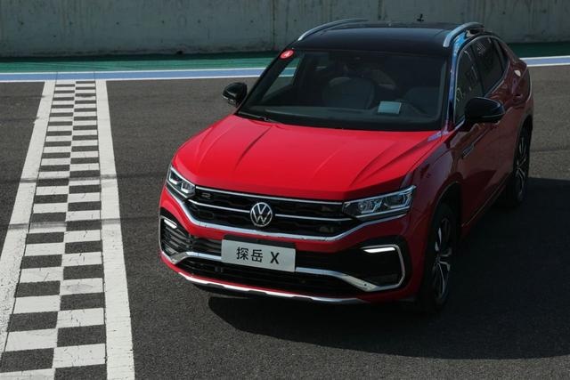 既然叫我轿跑SUV，那就露两手给你看看｜一汽-大众探岳X