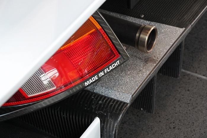 实拍911 GT1：摊牌了，这就是价值两个亿的保时捷