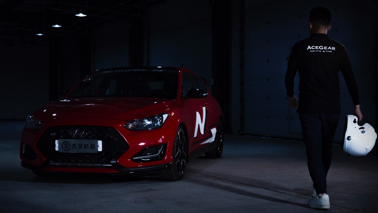 ԼVeloster NͻȻЩϵڲ